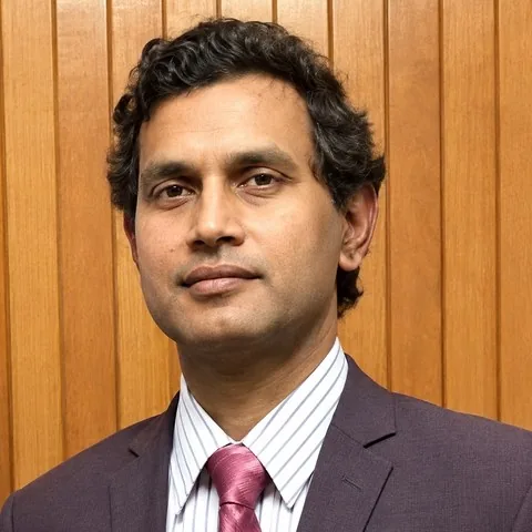 Dr Ravindra Kirihena