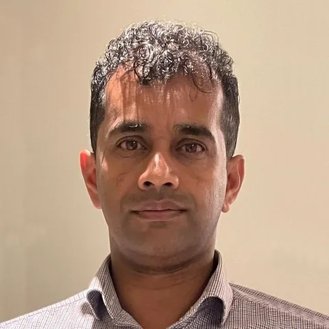 Dr Visira Sirinandana